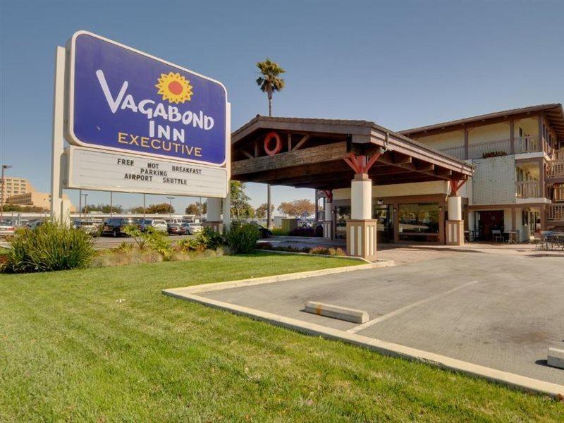 Vagabond Inn Executive Sfo Бърлингейм Екстериор снимка