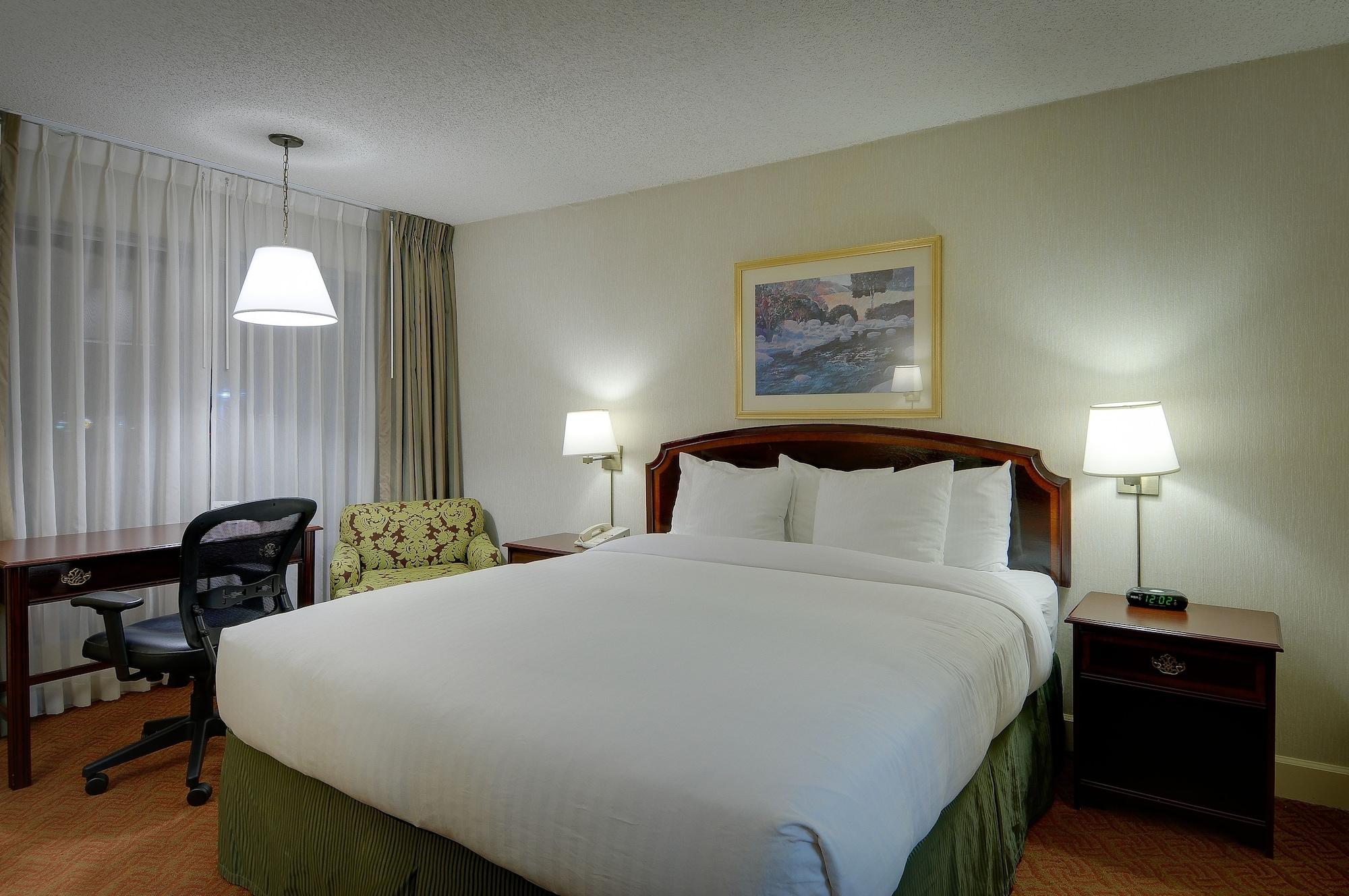 Vagabond Inn Executive Sfo Бърлингейм Екстериор снимка