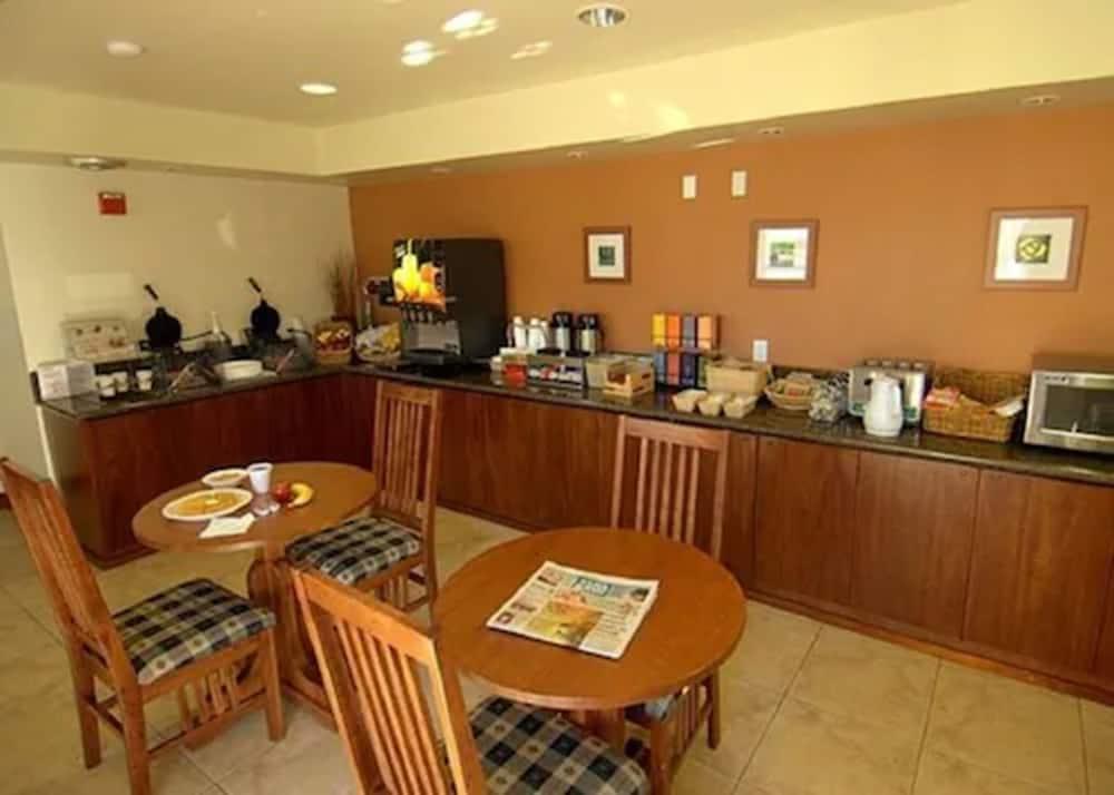 Vagabond Inn Executive Sfo Бърлингейм Екстериор снимка
